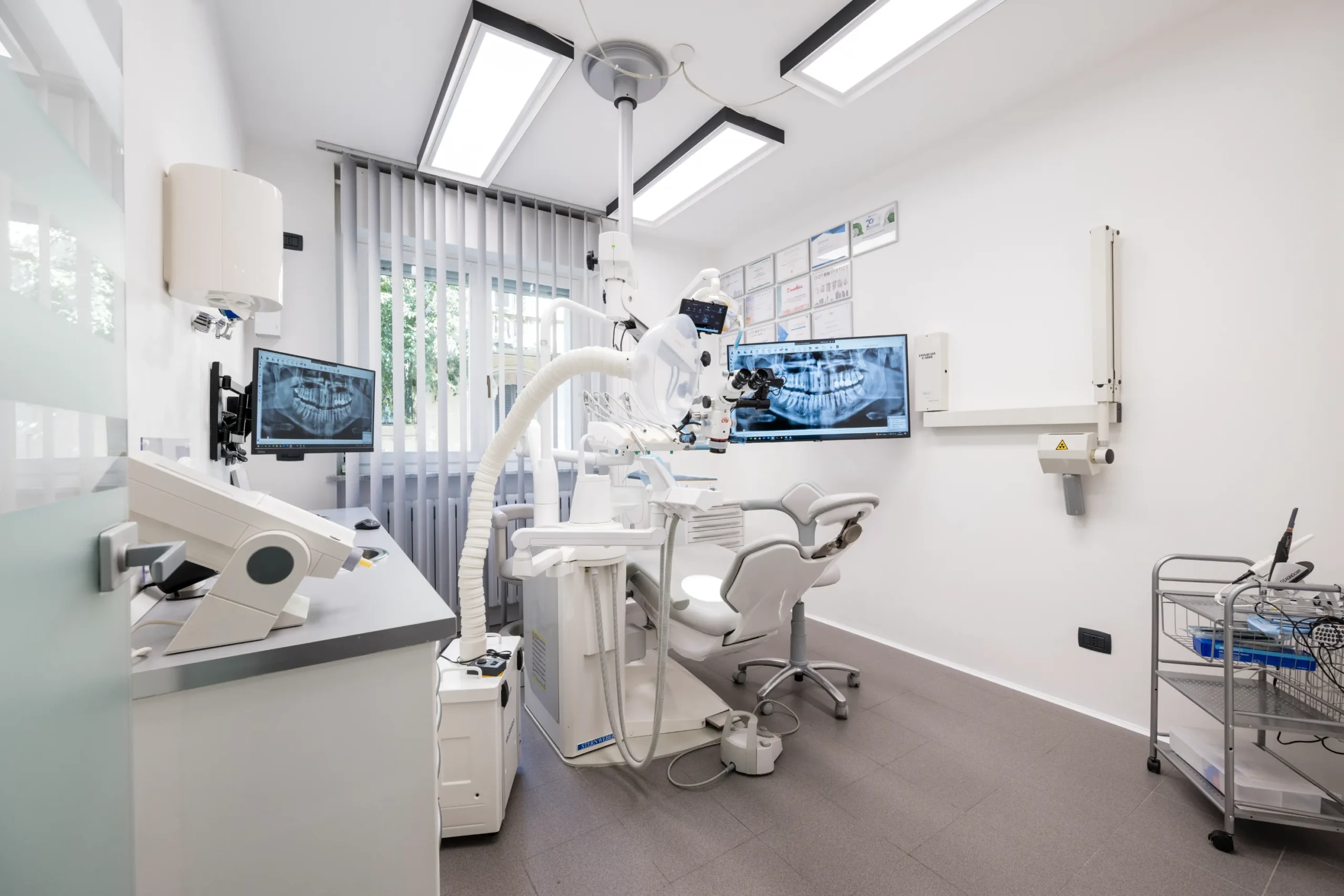 Bartolomeo Ariano | Odontoiatra a Torino